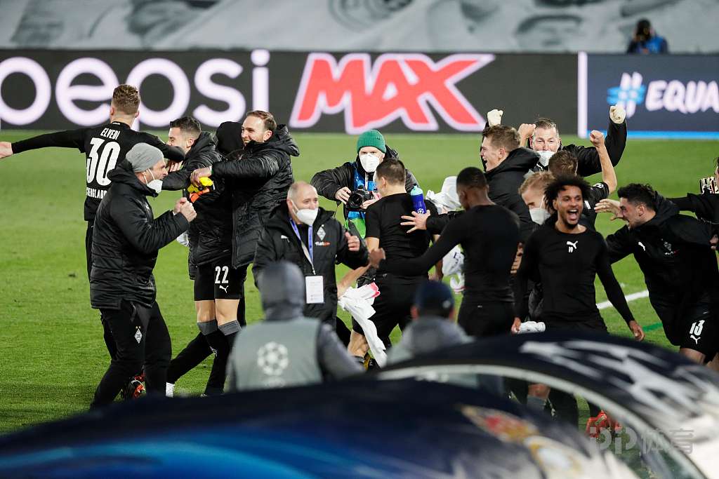 辉煌而进行 辉煌而进行