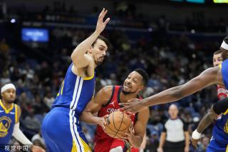 与此同时 与此同时